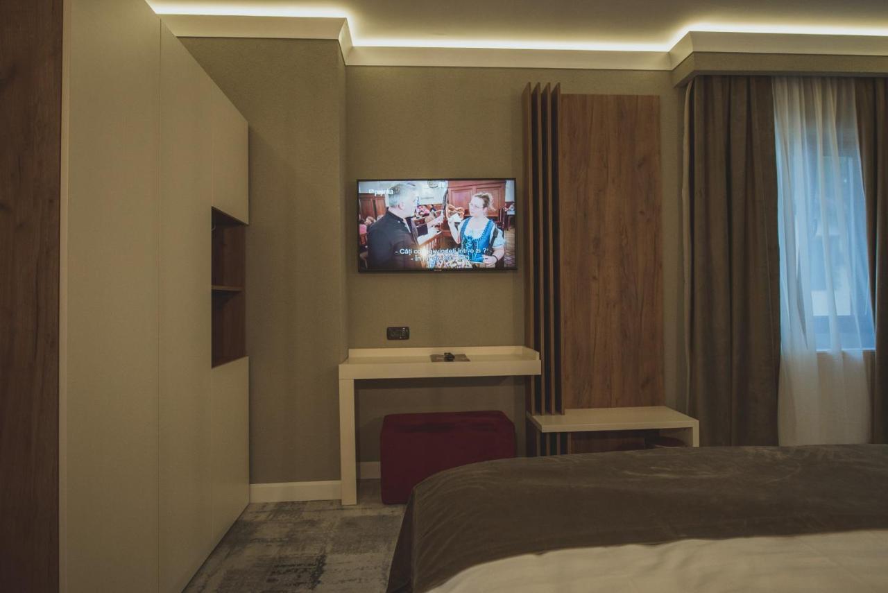 Hotel Elexus Boutique Predeal Esterno foto