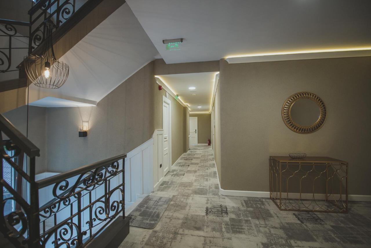 Hotel Elexus Boutique Predeal Esterno foto