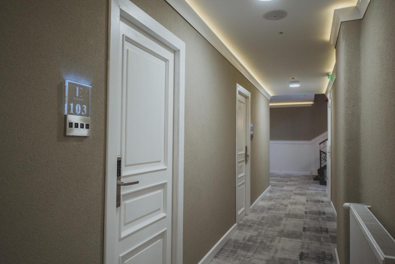 Hotel Elexus Boutique Predeal Esterno foto