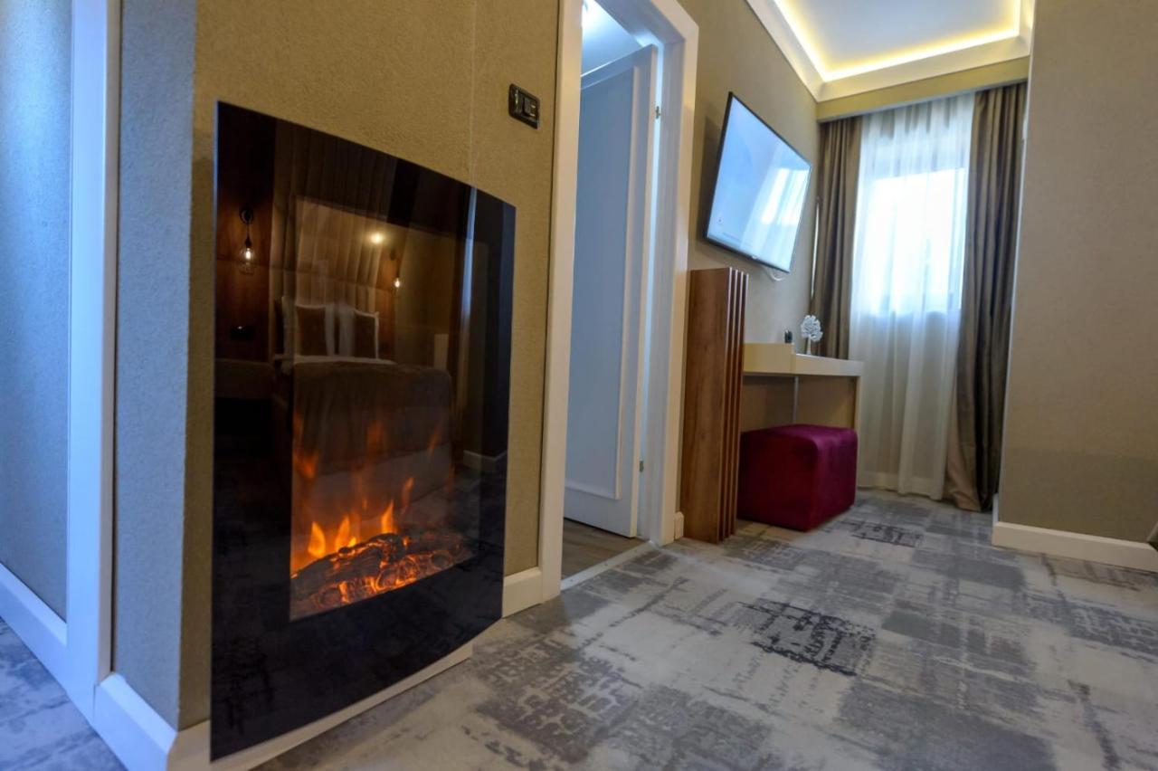 Hotel Elexus Boutique Predeal Esterno foto